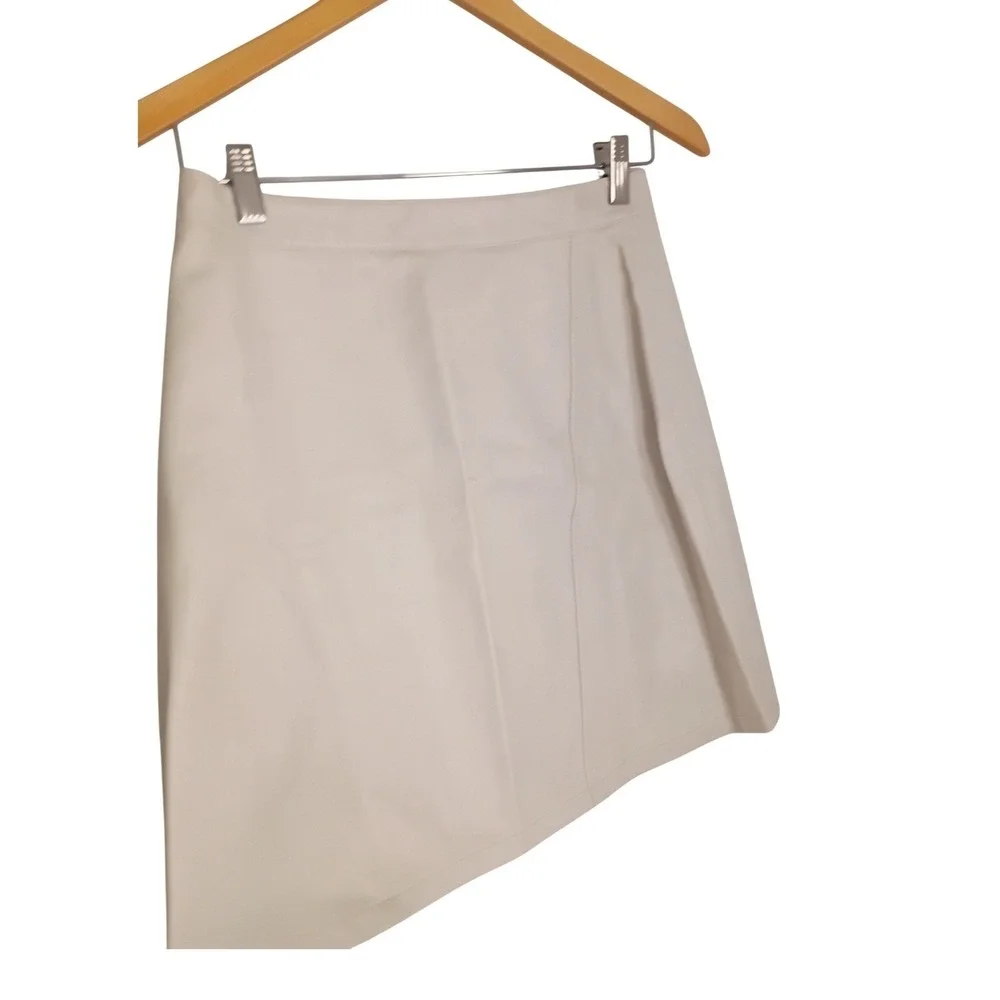 ZARA Cream Faux Leather Mini Skirt Side Zip A-Line Off White Vegan‎ Leather S